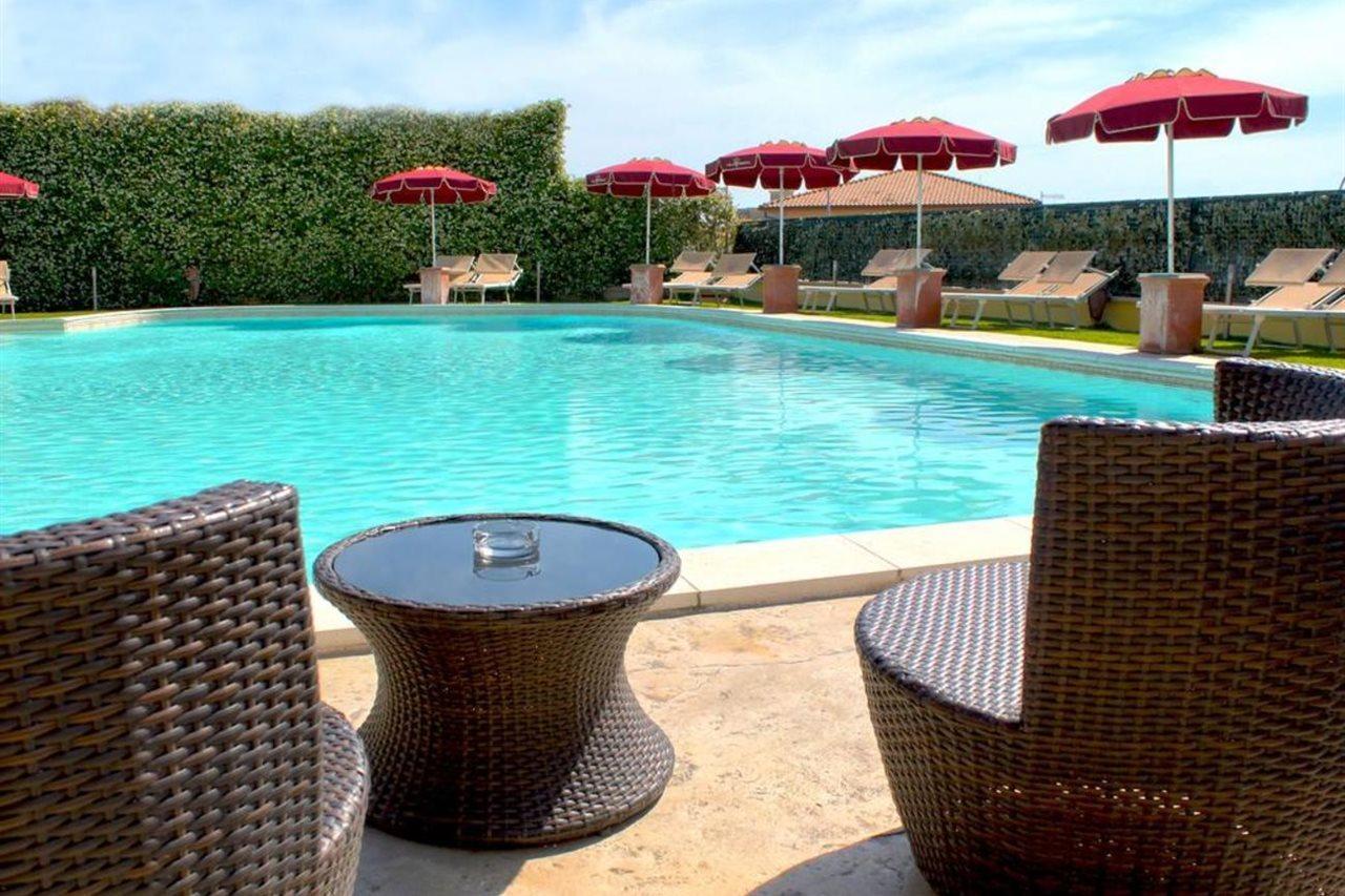 Hotel Villa Tirreno Tarquinia Extérieur photo