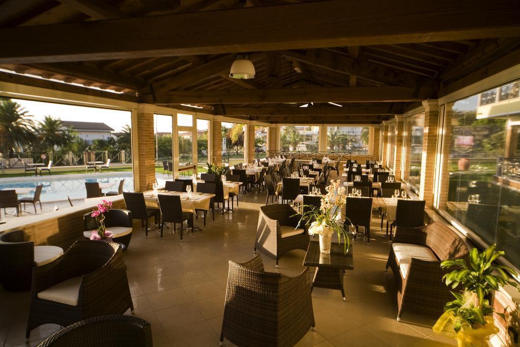 Hotel Villa Tirreno Tarquinia Extérieur photo