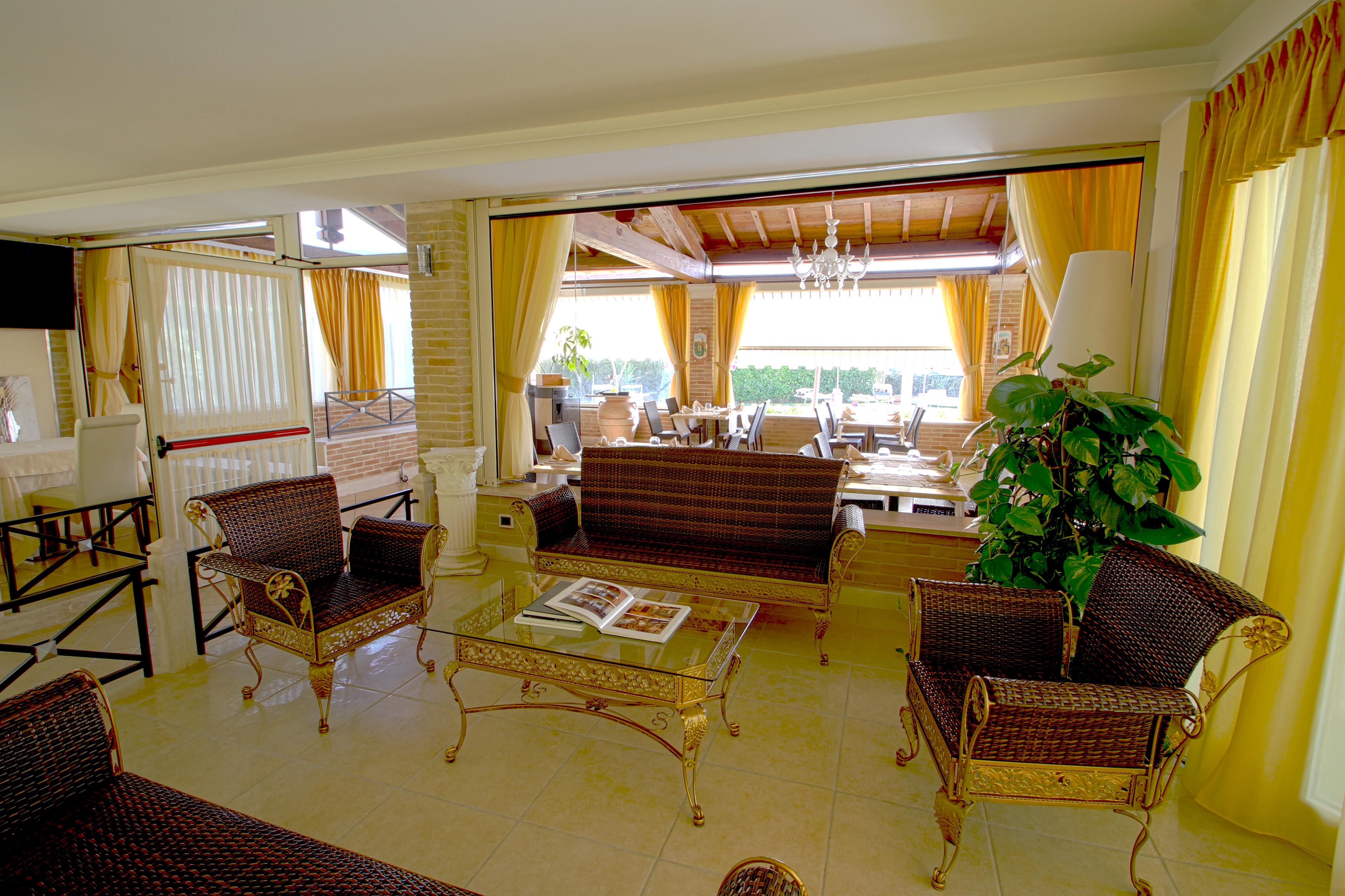 Hotel Villa Tirreno Tarquinia Extérieur photo